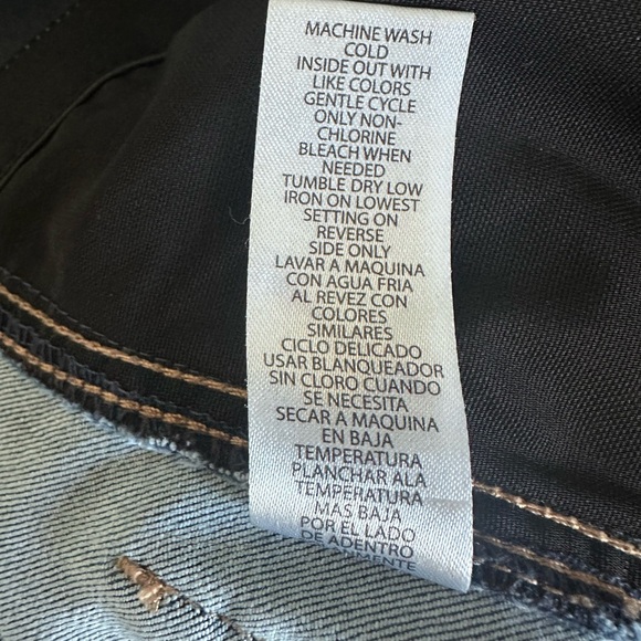 Democracy “Ab” Technology Flare Jeans - Picture 7 of 8